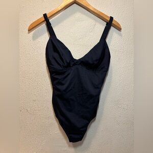 Malia Mills Anouk D/DD Size 6 Midnight Blue One Piece